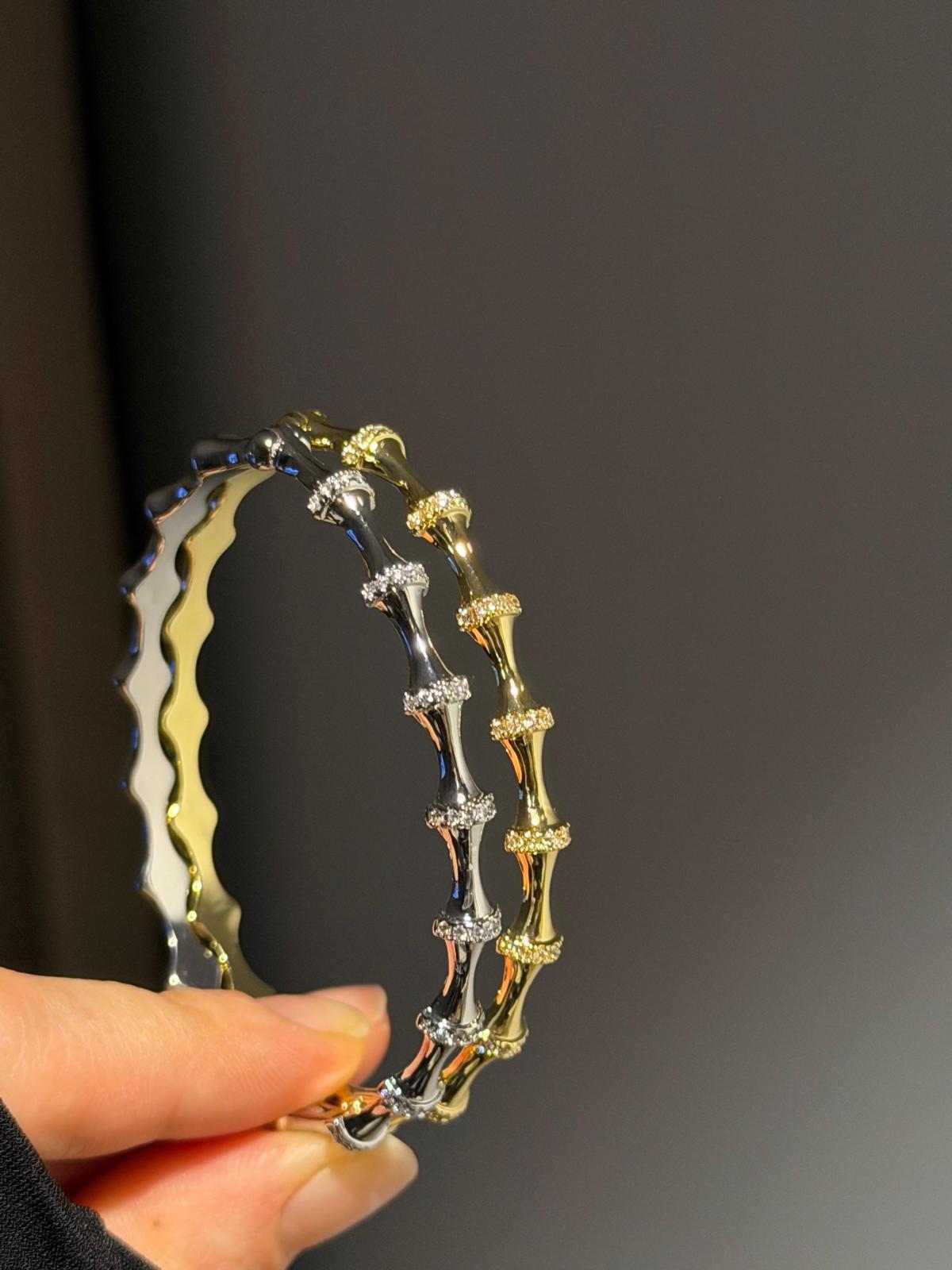 VOQUE Edge Bangle