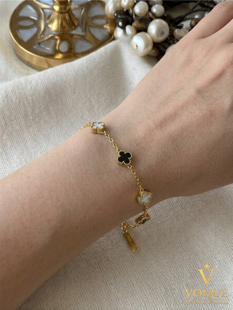 VOQUE Luxe Siyah & Beyaz Yonca Çelik Bileklik
