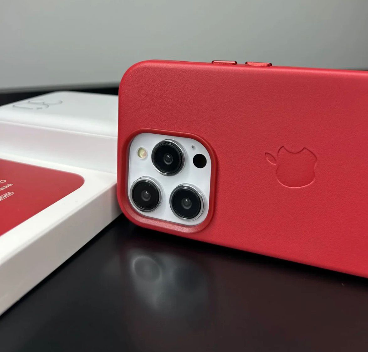 İphone  MagSafe Özellikli Deri Kılıf