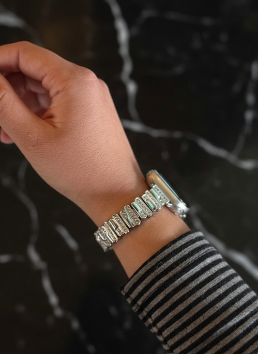 Aura Taşlı Apple Watch Kordonu