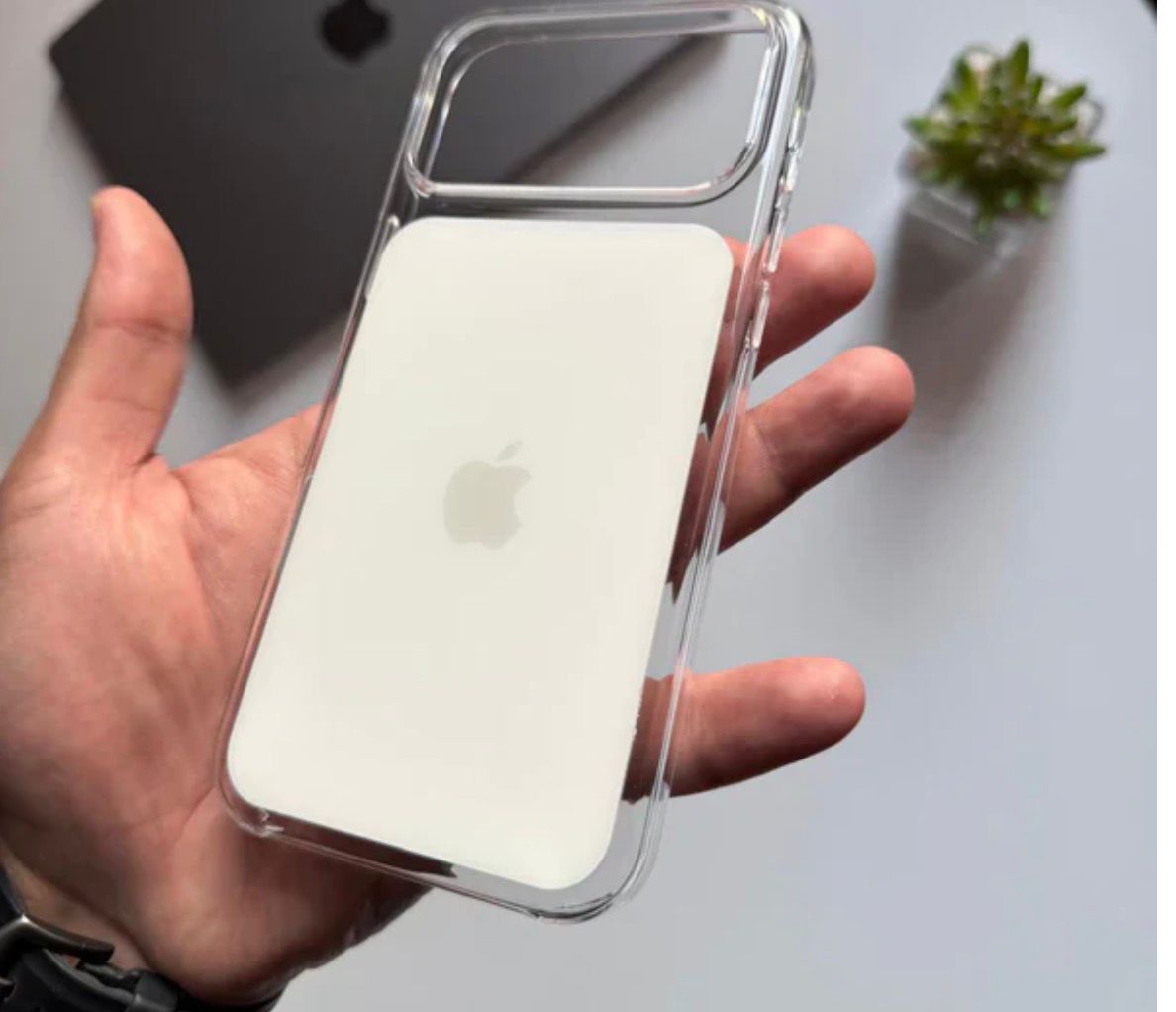 iPhone MagSafe Özellikli Animasyonlu Şeffaf  Kılıf