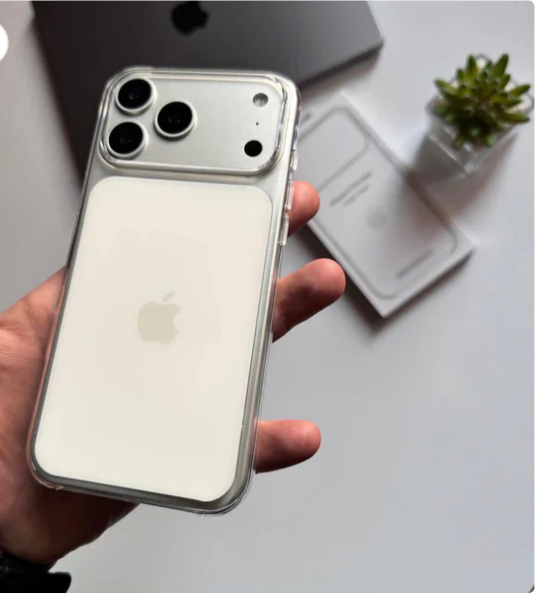 iPhone MagSafe Özellikli Animasyonlu Şeffaf  Kılıf